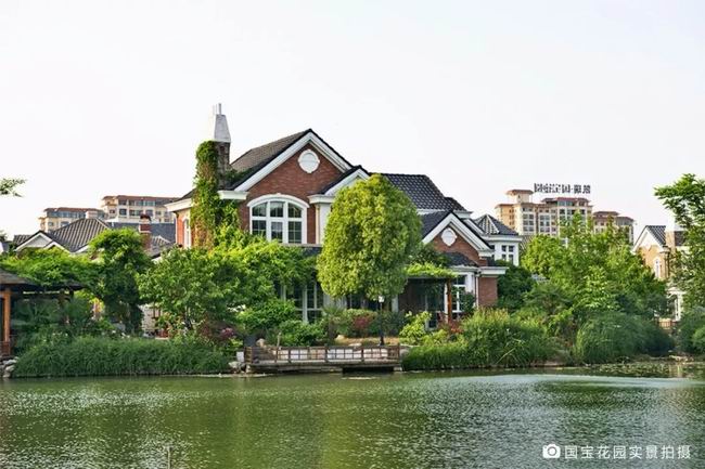生涯在有湖的地方，，，，，，是对人生的浪漫私藏